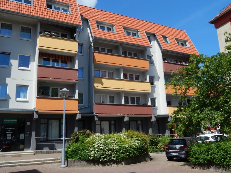 3-Raum-Wohnung - Klosterstraße 9 Hausansicht 3-Raum-Wohnung - Klosterstraße 9 Hausansicht